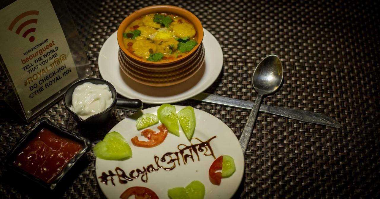 Royal Inn Udaipur Bagian luar foto