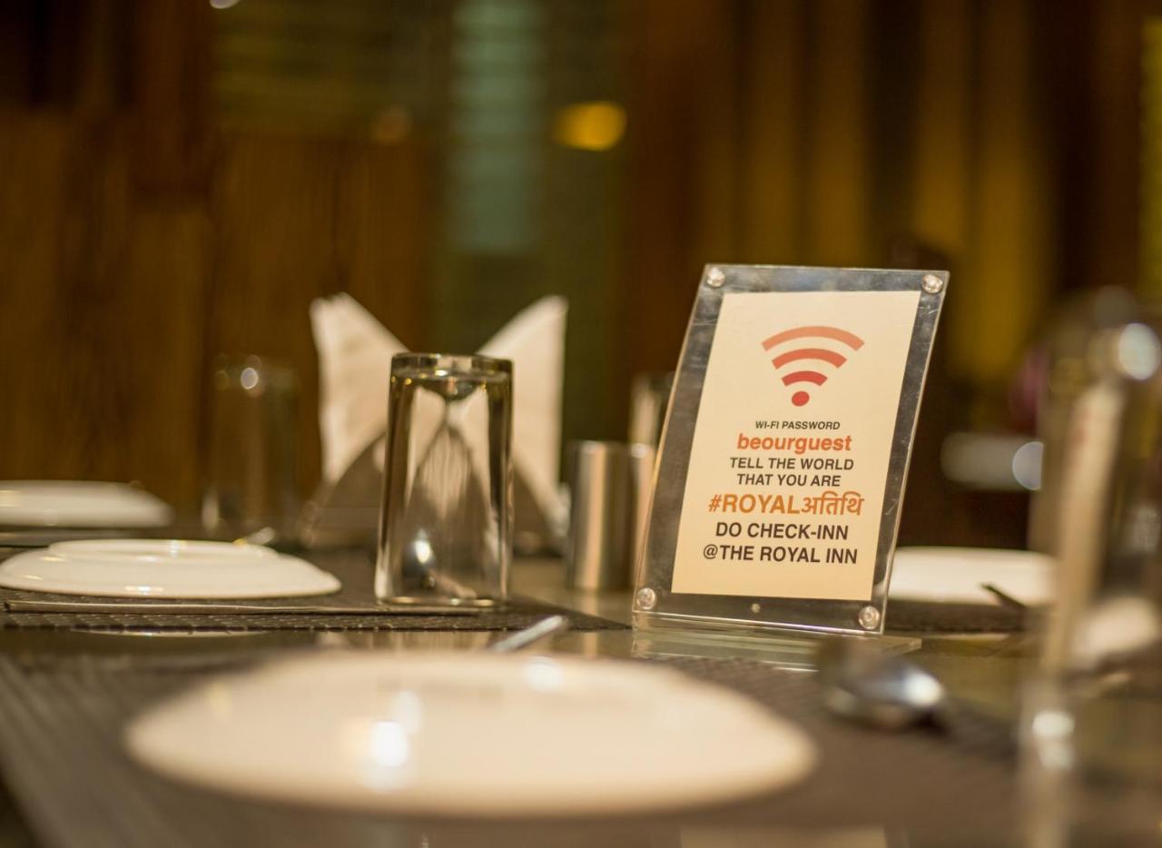 Royal Inn Udaipur Bagian luar foto