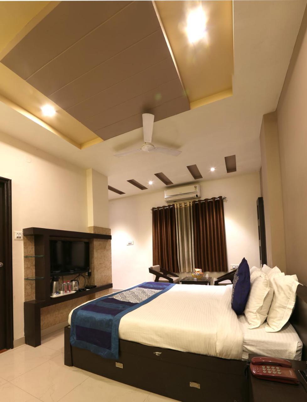 Royal Inn Udaipur Bagian luar foto